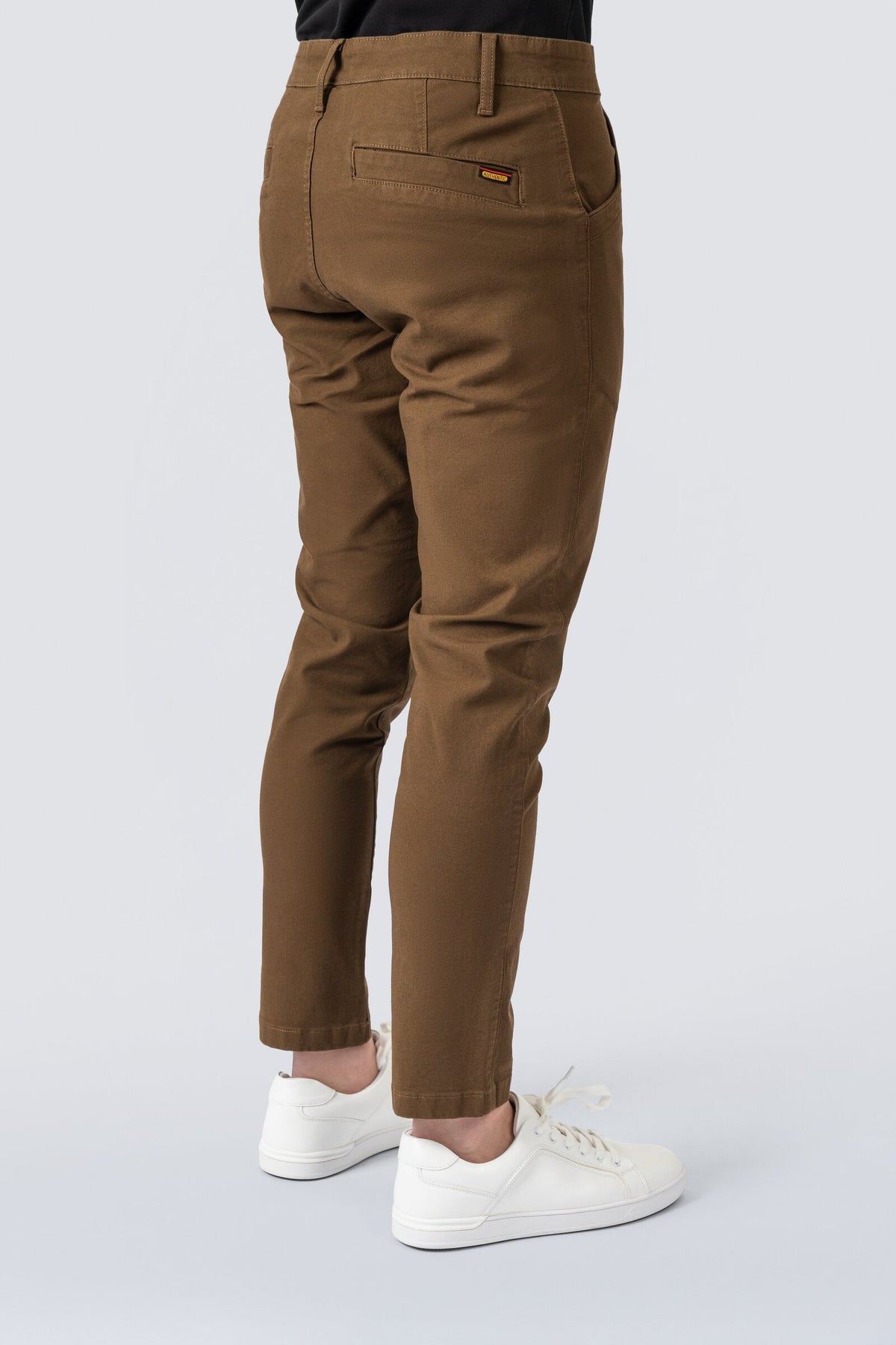 ZEHN Signature Canvas Chinohose Herren in Dried Sage – Rückansicht