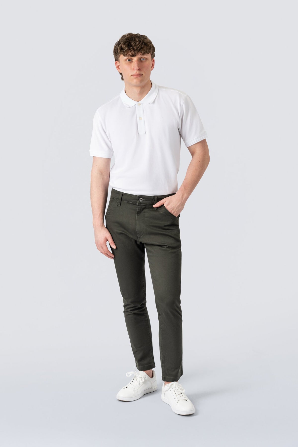 ZEHN Signature Chinohose Herren Stretch Twill in City Slate – Seitenansicht