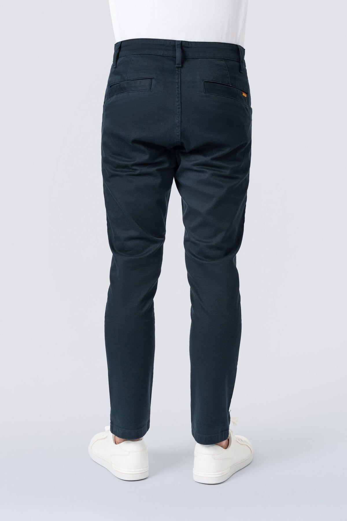 ZEHN Signature Chinohose Herren Stretch Twill in Heritage Blue – Produktansicht 6