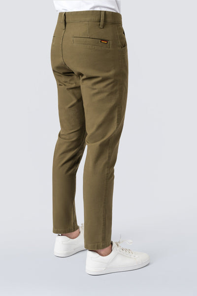 ZEHN Signature Chinohose Herren Stretch Twill in Olivgrün – Produktansicht 7