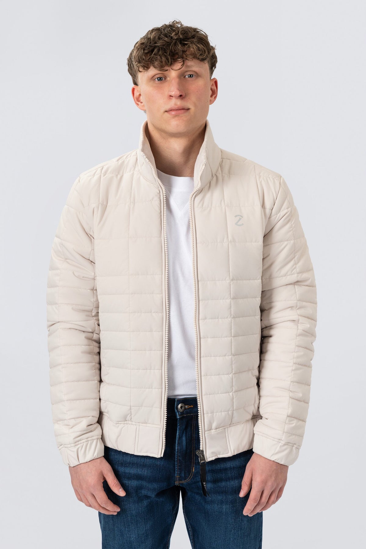 ZEHN Aero Steppjacke Herren in Weiß – Rückansicht