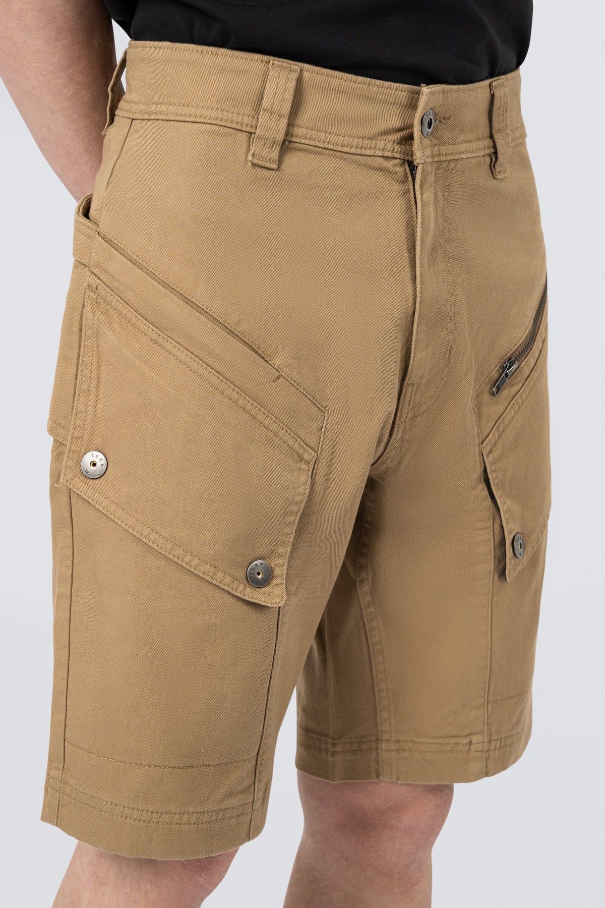 ZEHN Stride Cargo Shorts Herren – Vorderansicht