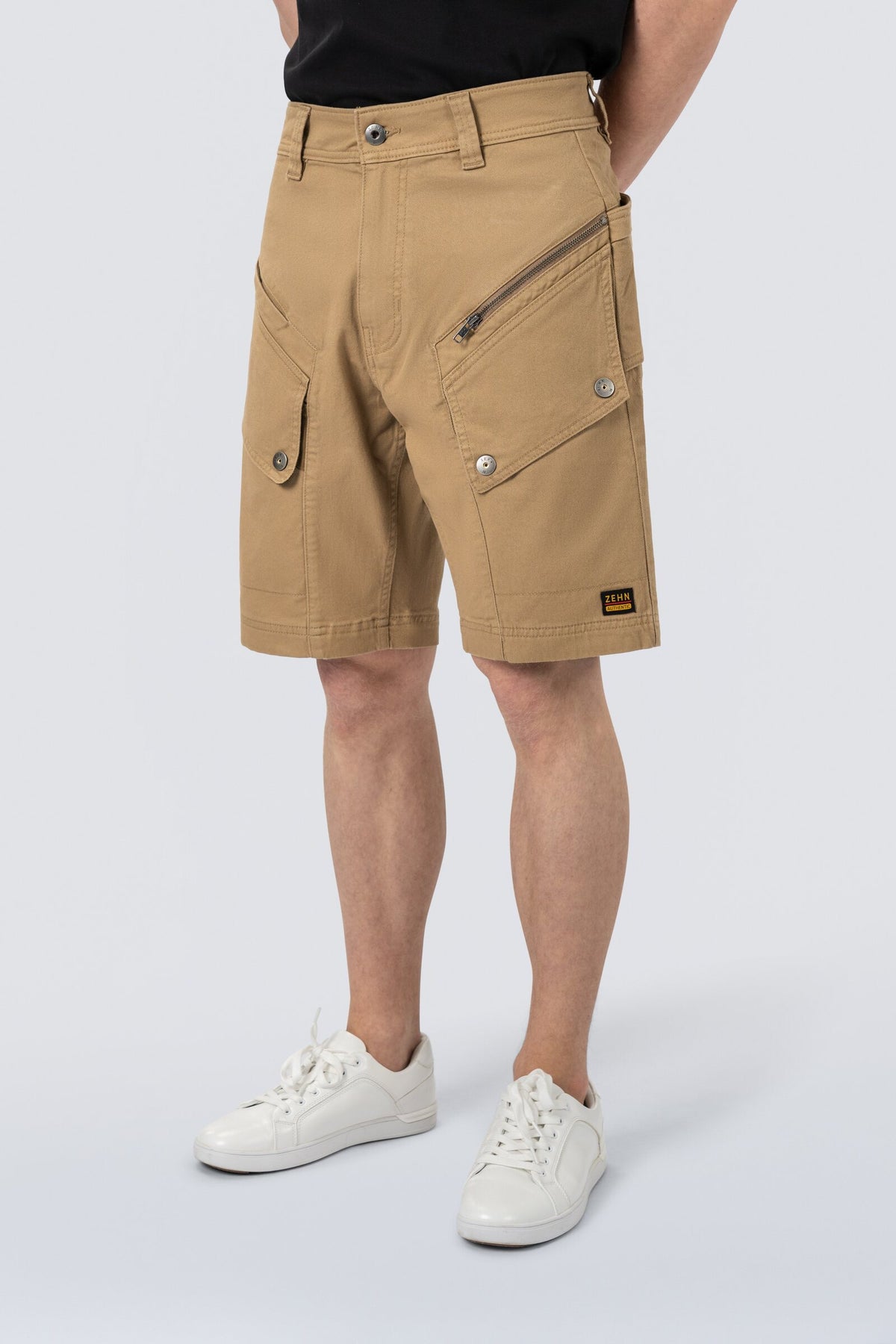 ZEHN Stride Cargo Shorts Herren – Detailansicht
